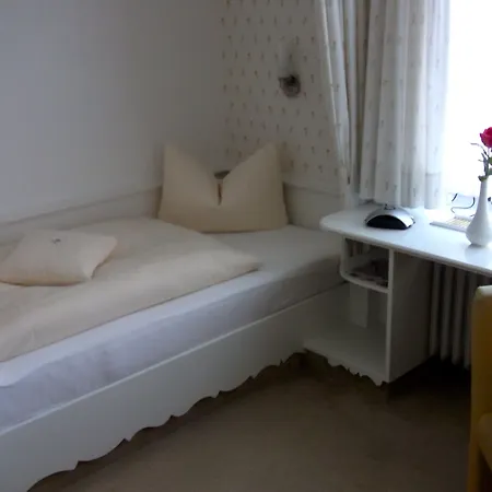 게스트하우스 Boutiquehotel Haus Am Walde